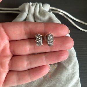 Kendra Scott Betty Platinum Drusy and Gold metal earrings EUC